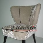 Chair010